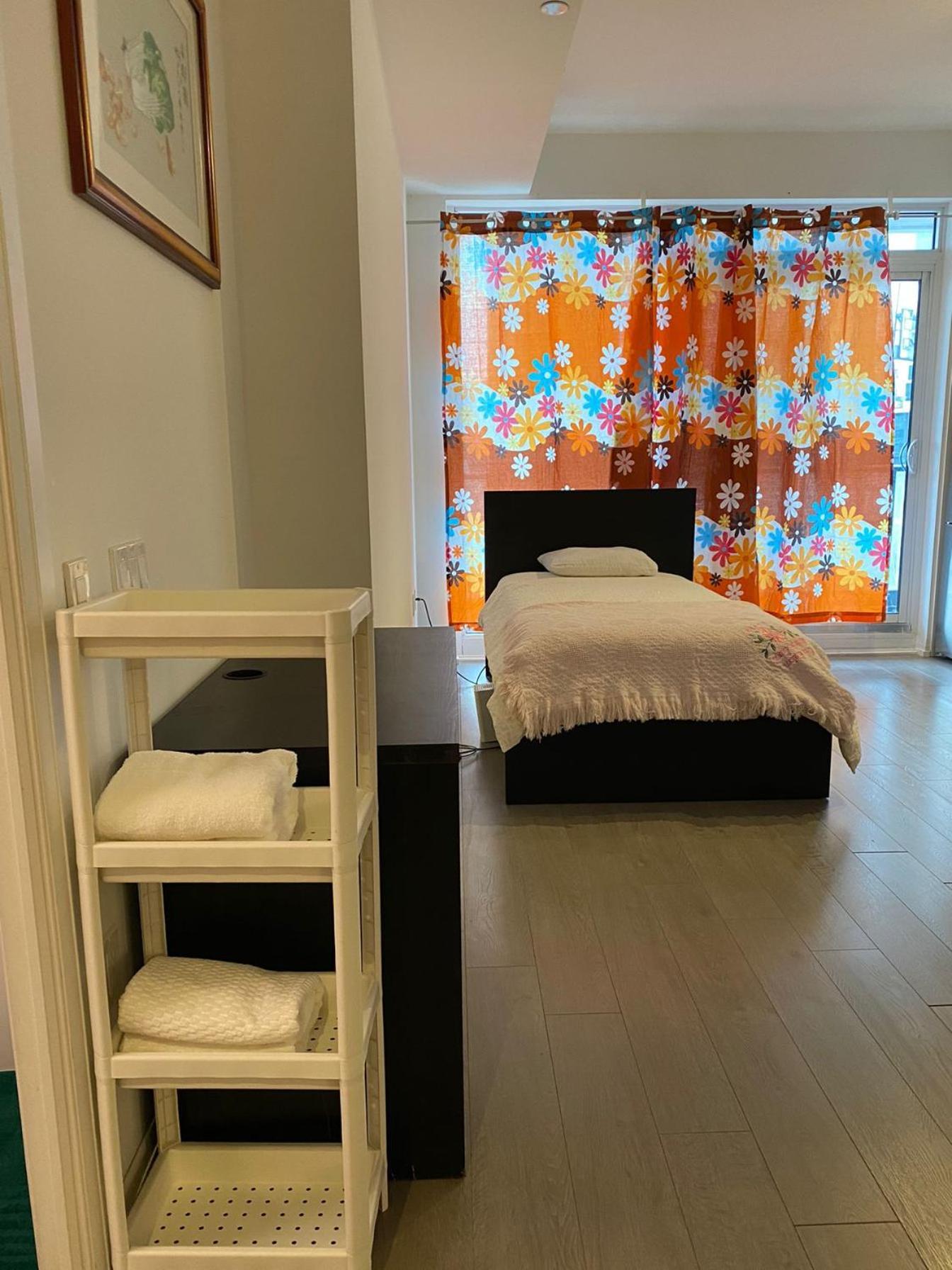Cozy Holiday Home 多伦多 外观 照片